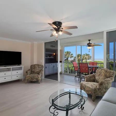 Gorgeous Gulf Front Townhome On East End